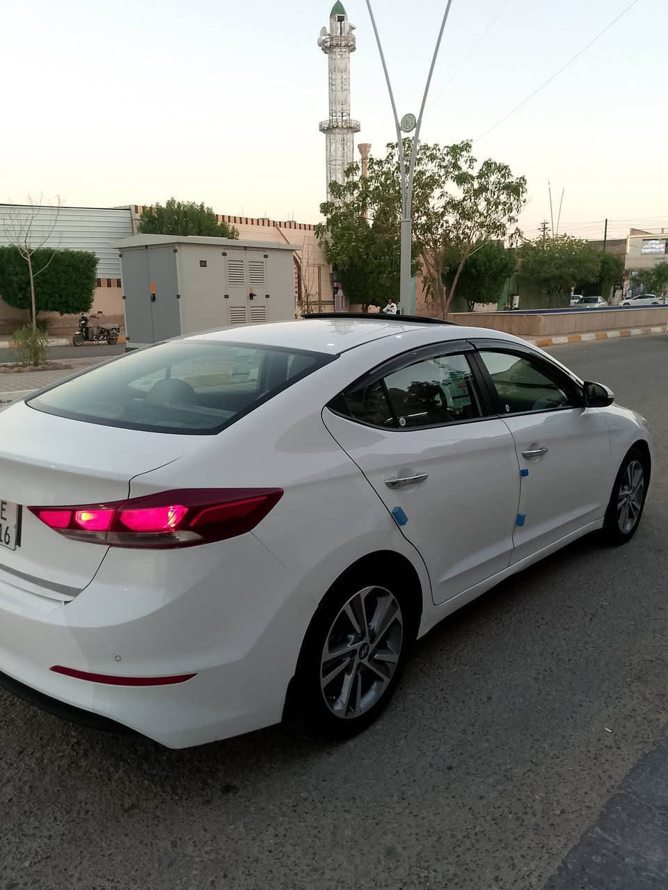 النترا 2018 خليجي رقم بغداد فول مواصفات عدا البصمه محرك 2000 شركه مامفتوح بيه صبغ جاملغ امامي فقط بدون معجون رش فقط والباقي مكفول السعر 130 وبي مجال حق الجيه وسعره مناسب جدآ للاستفسار على ***********
مكاني الانبار هيت زوية البونمر
