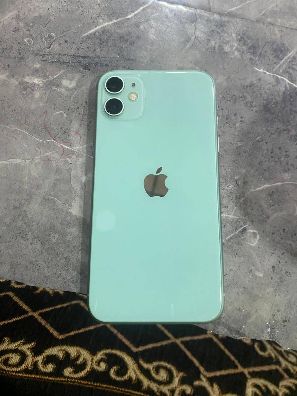 لسلام عليكم ايفون 11عادي وتر بروف نضيف كلش ذاكرة128بطاريه81بلادي الجهاز لا ينفخ ولا ابد وتر الجهاز على الفحص بي فقط هايه الفوك الجوزيه بل شاشه بس ماماثره لا على المس والا اي شي ويبين الوقت لون سعره190وبي مجال للشراي مكاني بغداد البنوك شغال كله ملاحضه الفوك مامثره لا لمس ولا شي رقمي***********واسف على الاطاله

