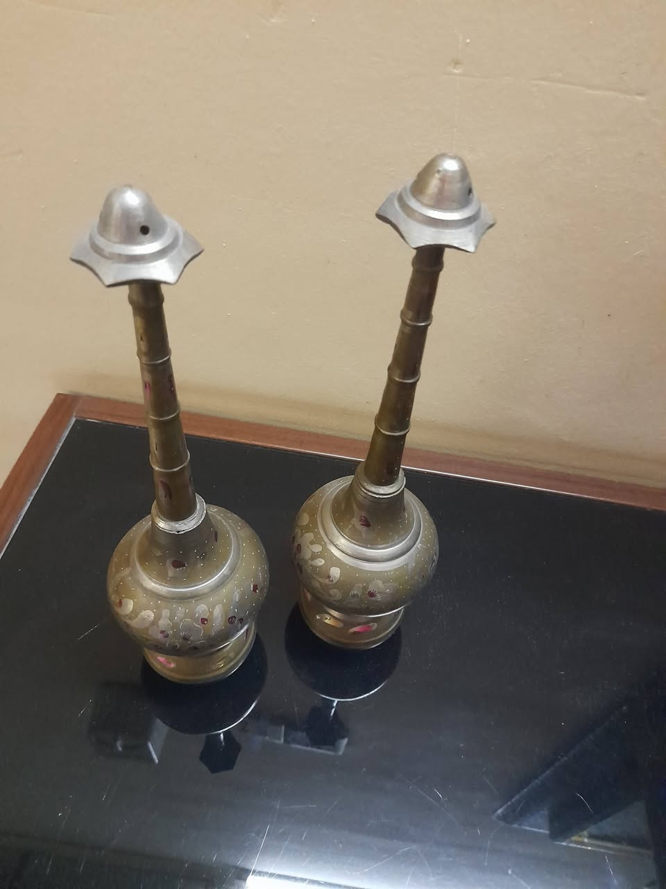 للبيع كلبدانات مال ماي ورد انتيكة عام ١٩٧٨ ب سعر ٣٥  الف


**إذا كنت صاحب هذا الإعلان وتريد حذفه لأي سبب، رجاءا أرسل رسالة إلى الدعم الفني**