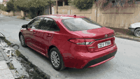 corolla 2021 LE 🔥
امريكي🔥

•المحرك: 4 سلندر حجم 2.0 (DOHC & Dual VVT-i)

 • نوع الدفع: أمامي (FWD)  

 • ناقل الحركة: أوتوماتيك CVT 

• نظام مكابح ABS + EBD

• وسائد هوائية أمامية وجانبية

• نظام Toyota Safety Sense (رادار امامي ،ميزان سرعة، تحذير التصادم، نظام تثبيت السرعة التكيفي)  

• شاشة معلومات/ترفيه مع بلوتوث + USB

• تكييف هواء أوتوماتيكي

بدون صبغ + تبديل بوند 

رقم وسنويه وهزه جديد

مكان السياره /الموصل

التواصل

***********

***********
