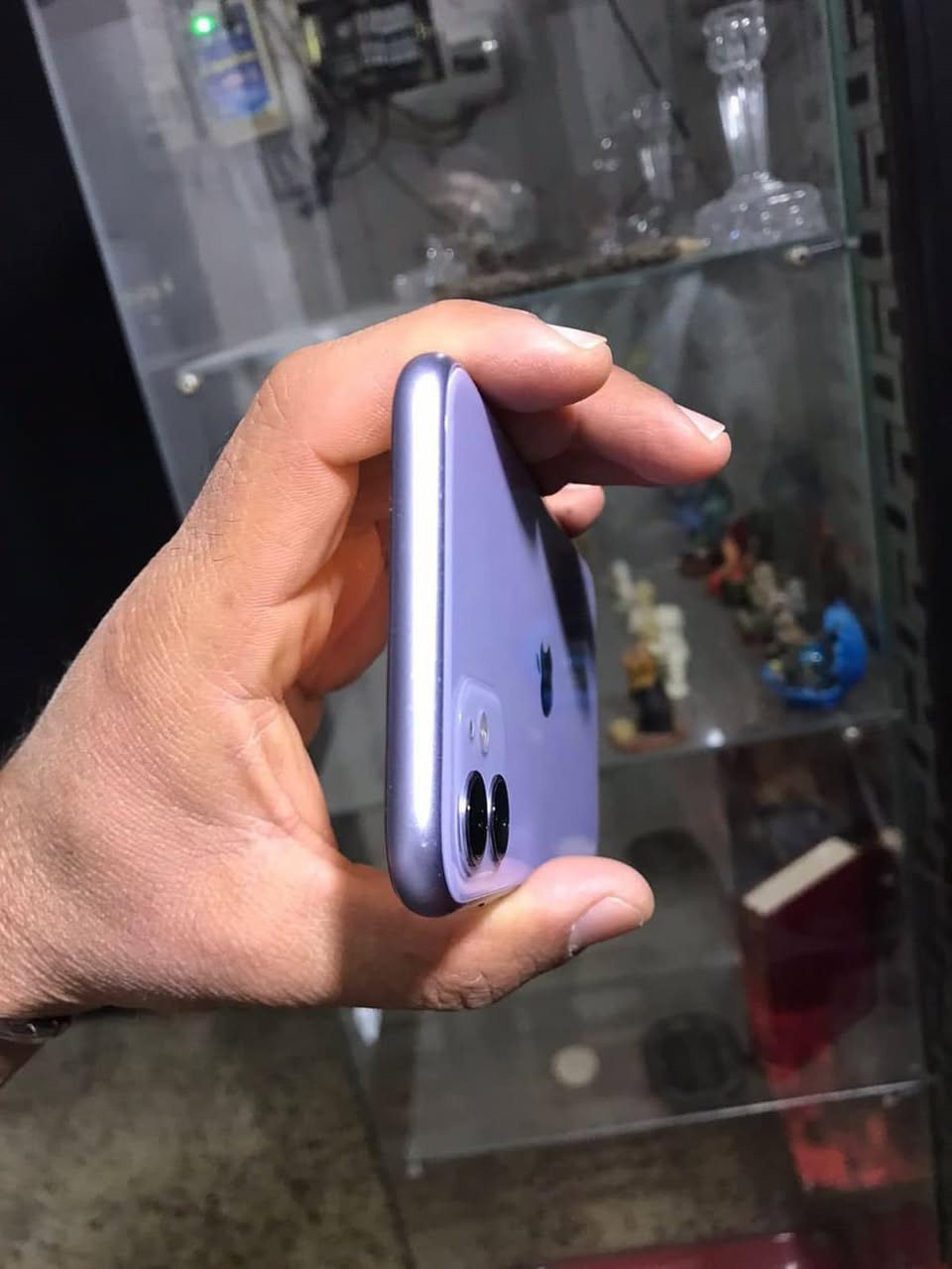 ايفون ١١ للبيع
ذكره ١٢٨ بطاريه واكفه ع ٩٧
الجهاز كلشي مامفتوح بي 
سعر ٢٢٥ 
مكاني نجف ***********
