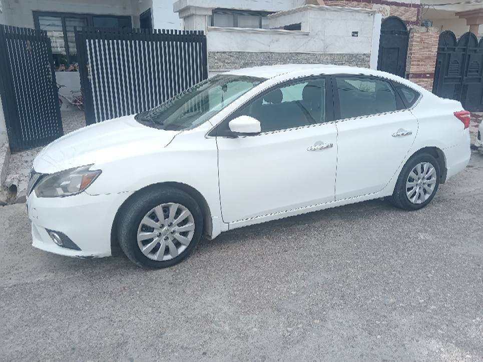 *********** 
نیسان سنتراامریکی مۆدیل ٢٠١٧ زۆرجوانو توندو تۆڵه هه موشتی به شه رته کێر مکینه سه نه وی ره قه م نو دوو پارچه و نیو سبوغ بێ شانسی بێ به ده نه ی به شه رت سقفی دوو سێ قۆپی هه یه مالی دۆسته تحویل وە کا له خرامه به شه رت أربيل, العراق
