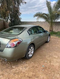 البيع نيسان التما موديل 2008الشراي يتصل 07719862539