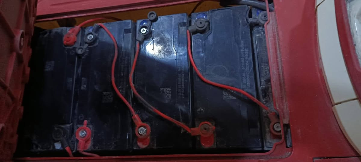 190 فقط عايزه بطاريات ثنين و الباقيات فول دراجه نضيفه امانت الله *********** واتساب
