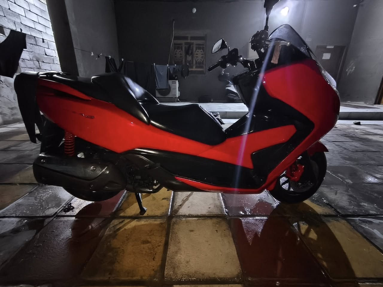 فورزا 012 ماشيه 56 الف. بدون ورقة منفيس فقط ورقة مال المعرض دراجه نظيفه بالباكيت وناعمه ومعدل 140 سعرهه 3 ملايين مكاني الناصريه مركز  ***********
