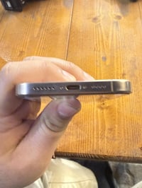 آيفون ١٦ برو ماكس نظيف كلش مكفول من الشخط بطاريه 100 عدد الدورات ١٨٠ ج...