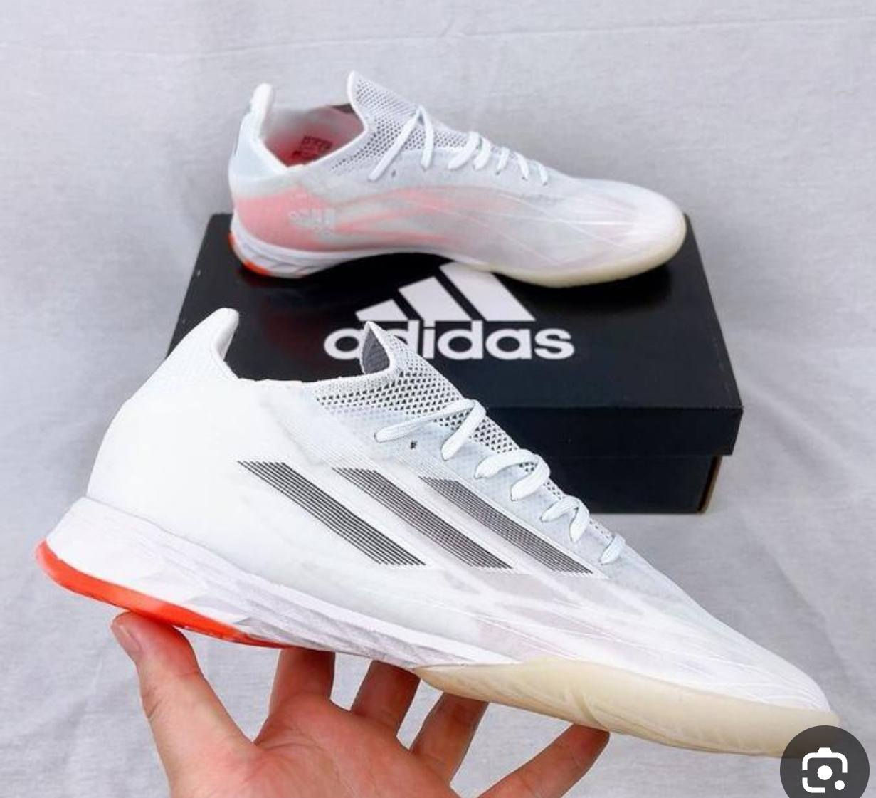 اديداس قياس 43 اصلي فيتنامي قطع مختلفه
سعرهم ثنينهم  50 الف مع التوصيل


**إذا كنت صاحب هذا الإعلان وتريد حذفه لأي سبب، رجاءا أرسل رسالة إلى الدعم الفني**