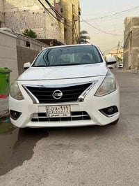 نيسان صني هندي  ٢٠٢٠ أبيض رقم بغداد بأسمي ماشية ١١٥ km  بيه حادث بالام...