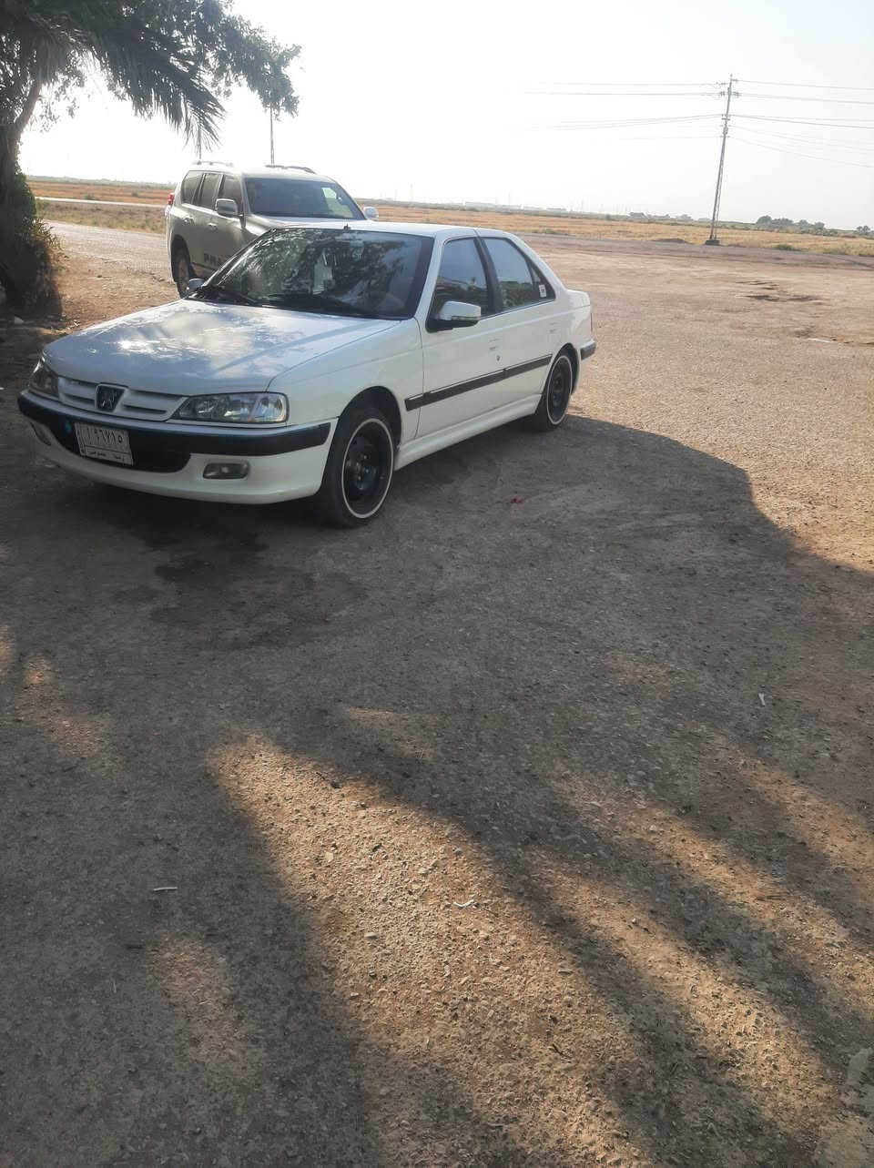 بيجو ٢٢خصوصي مكفوله رقم واسط غازبانزين السياره***********
