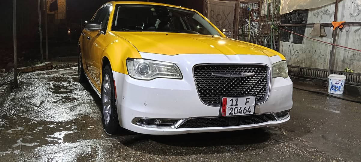 السلام عليكم للبيع 
الموديل 18 اصل بغداد انكليزي 
هيمي 5/700 جاهزه للخير كير مكينه حداديه تخم تاير نكسن   السياره فول موصفات بلاتينيوم عده الفتحه 
 السعر 205  بدون ايرباك 
***********
