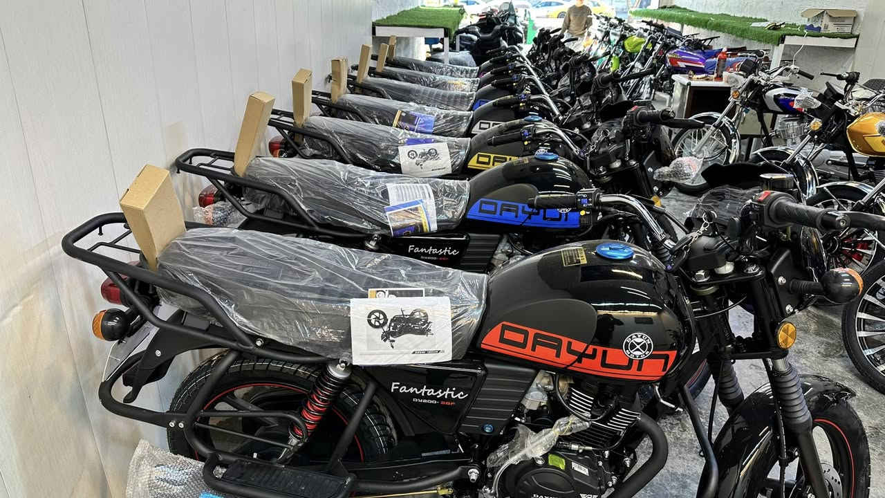 البيع بالمفرد والجملة 
البيع بالنقد والتقسيط اسعار جملة جوة السوك 
اوراق كاملة بس كمرك ما مدفوع تجي 4 اوراق 
العنوان بغداد البنوك مقابل نادي النفط 
يوجد توصيل داخل بغداد وجميع المحافظات 
***********
