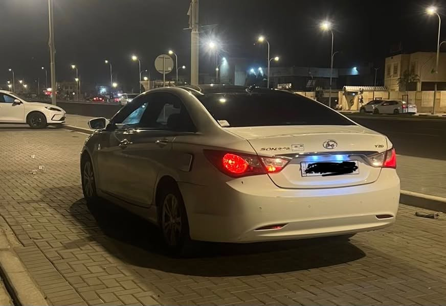سلام عليكم

سوناتا مديل 2014 اصل

 سياره شرط كارتون بعده بريحت شريكه

 ادوات ادوات 

كصه جنطه دخول جديد  سياره جديده كلش احله من صور جاهزه

 من كلشي مكينه كير كفاله 

تبريد ثلج حداده

تايرات جدد مكينه 2000  دوش بانزين بانزين اصل

  لد امامي دواخله زيرو

  متوم شمالي نكليزي 

هاتف ***********

مكان بصره
