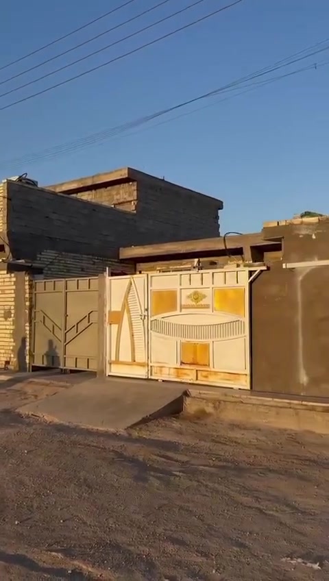 شارع رضه عويد تعبر الحسينيه مال ابو سماعيل مسافه تجيك اسواق عل يمين لون لاسواق بيضه بل فرع مالهه
سعر خاص وبل خدمه ***********مكتب العراق
