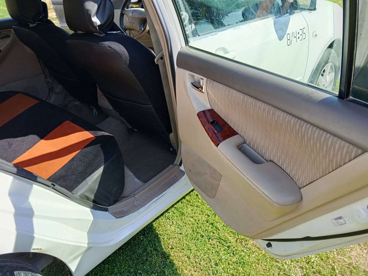 السلام عليكم ورحمة الله وبركاته للبيع كورلا نحله خليجي موديل 2006 رقم بغداد جديد  باسمي تحويل مباشر سياره كاملة مكمله ابيع ع وضع هذا السونار امامك بدون دواخل لا شواصي ولا لغود كير محرك تبريد كهربائية كلها جيده مكاني بغداد اليوسفيه هاتف *********** أو ***********  السعر المطلوب للبيع 90 $ وبه مجال بسيط
