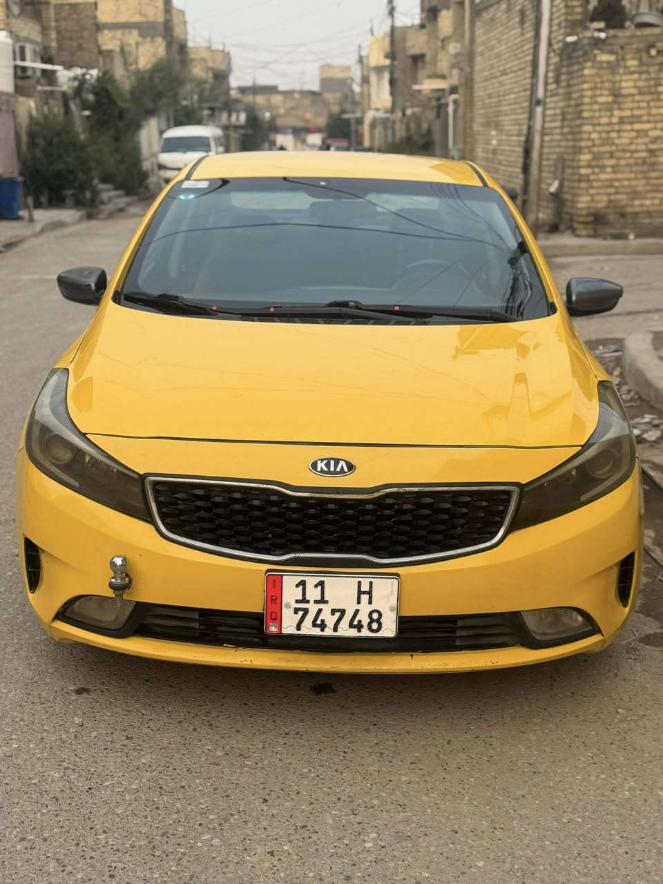 كيه فورتي موديل 2017 وارد مريكي حدثه بنيد خسفه بدون يرباك تخم تاير صدر مامي خلفي جديد باتري جديد تبريد جديد سياره اسى مواصفات نص فول شرط اي سونار لعجبك وديه وشرط قطرت معجون مابيها   
سياره بسمي هيه غرامات مصفره رقم نكليزي
سعر 123رقم ***********
