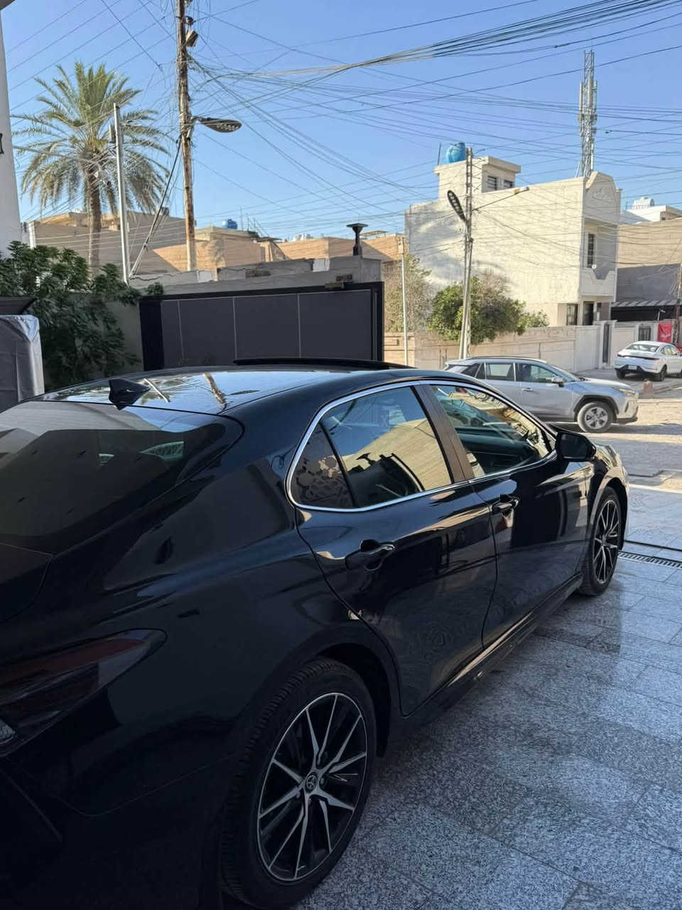 كامري SE 2023 إصدار نايت شيد(Nightshade)
رقم بغداد بأسمي تحويل ثاني يوم

بيع او مراوس حسب الرغبة

مواصفات السيارة 

_رادار امامي جانبي

_كشنات جلد ومخمل

_كشن كهرب 

_ شحن لاسلكي

_ثلاث وضعيات قيادة 

_علامات بلاك اديشن 

_كروز سرعة 

_مثبت مسار 

كامره امامي كامره خلفيه 

وباقي مواصفات الكامري المعروفة 

حادث بسيط جاملغ بدون ايرباك

 كير ومحرك مكفولات

حداديه تبريد كله شرط ماشيه 50 الف رقم بغداد حره
***********
