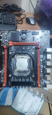بورد X99 • Xeon E5-2680 v4 • GT210 1GB