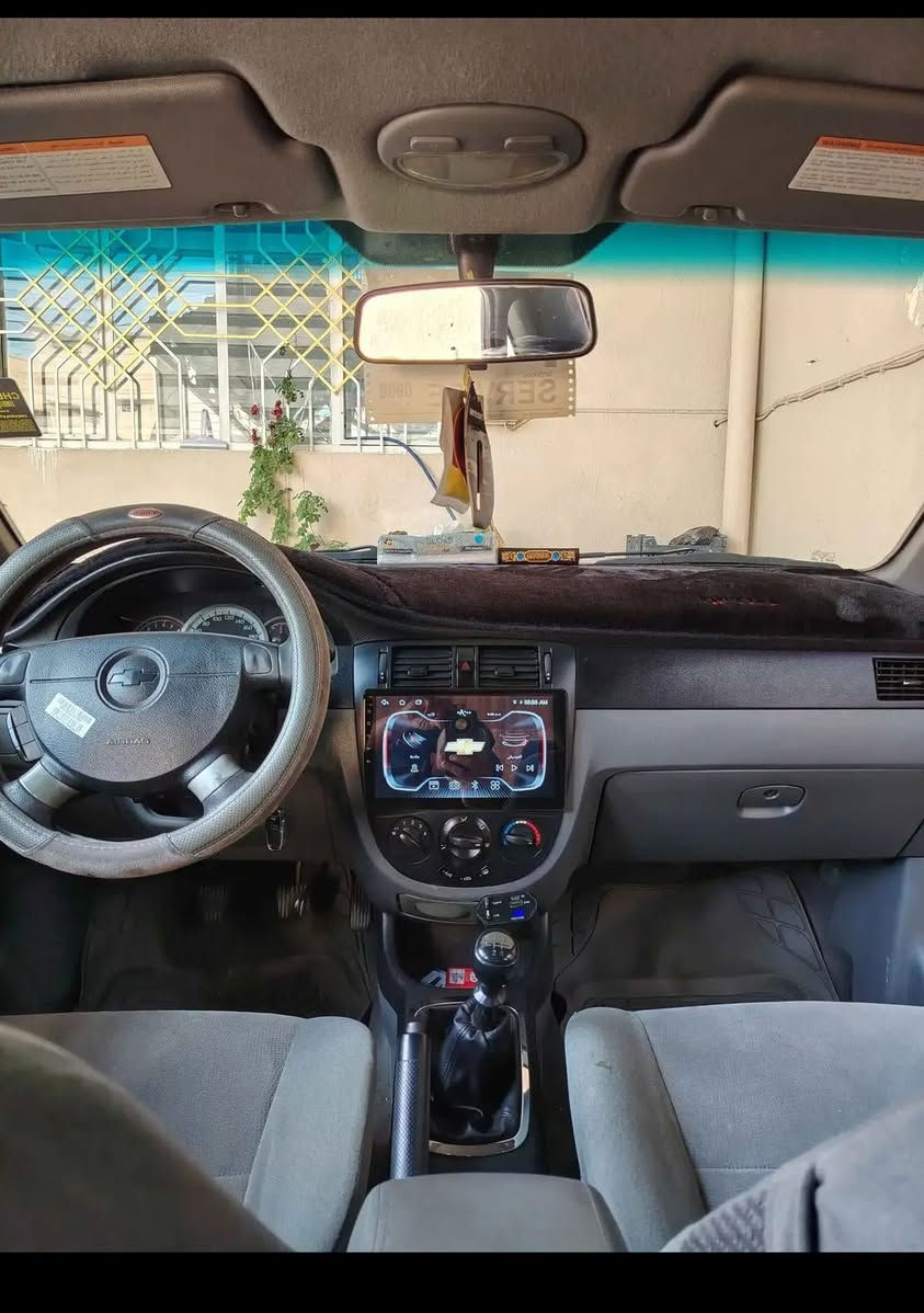 السلام عليكم 
اوبترا 2011 للبيع
بدون صبغ سياره نظيفه مال البيت 
 وباسمي رقم سنويه جديد 
 هزه جديده كابون بنزين 
فول بس جير عادي 
 تبريد تدفئه سياره جاهزه 
السعر 85 ورقه وبيها مجال 
اي استفسار الاتصال على الرقم 
***********
