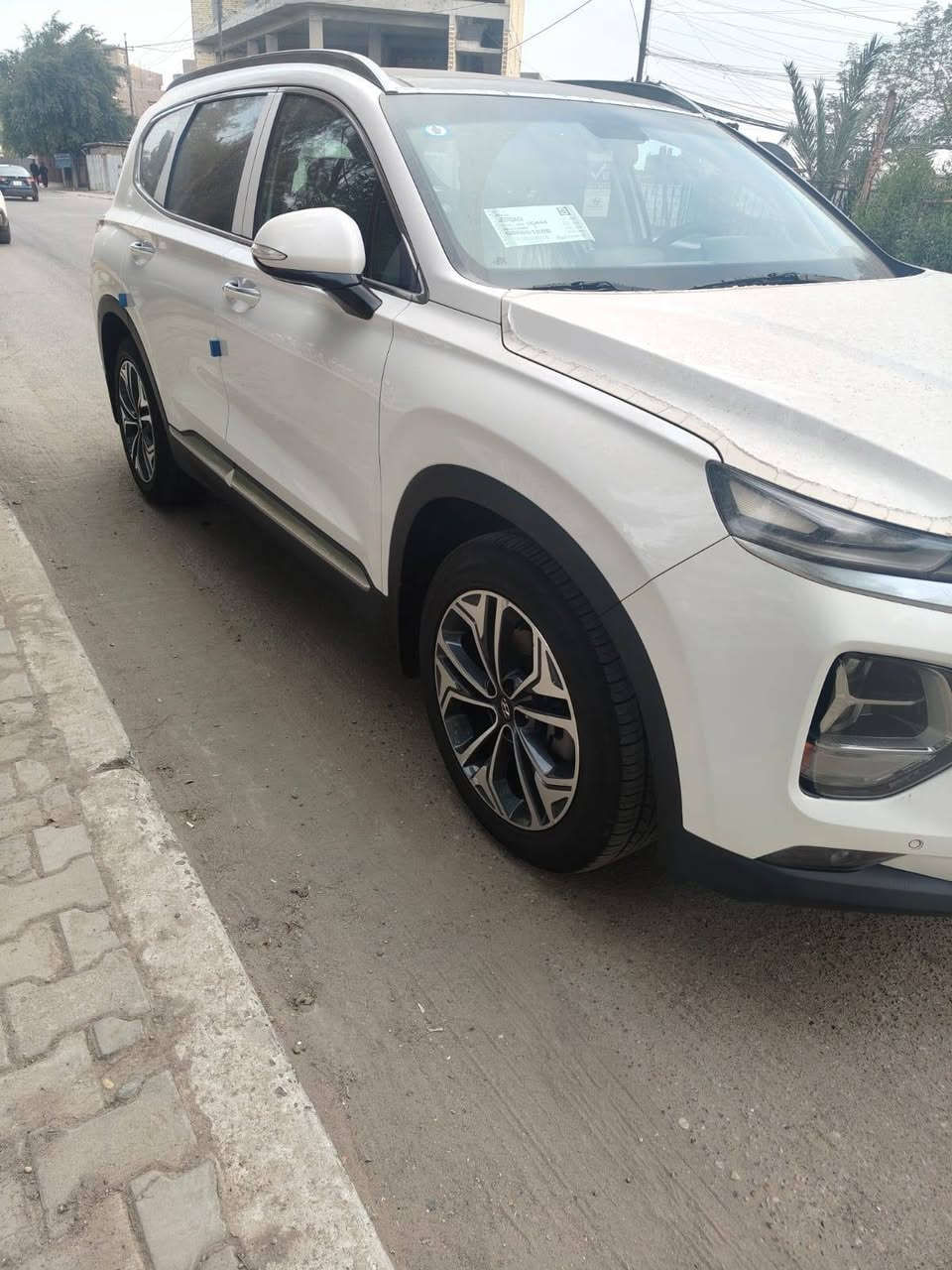 سنتافيه  2020  خليجي مكفوله
 من ضربه والصبغ  فول 1/1 
رقم بغداد بسمي 
مكاني بغداد 
محرك 6 سلندر بصمه 
بنو راما 
حساس امامي حساس خلفي 
شاشه كامره
كشنات جلد 
كشنات كهرباء كشنات تدفئه وتبريد 
مري شفط لايت زنون 
دبل لد
سايد بريك بصمه
فورويل 
دشبول تجتل ليزري
سبعه راكب 
3 قطع تبريد

رقم صاحب سيارة
***********
