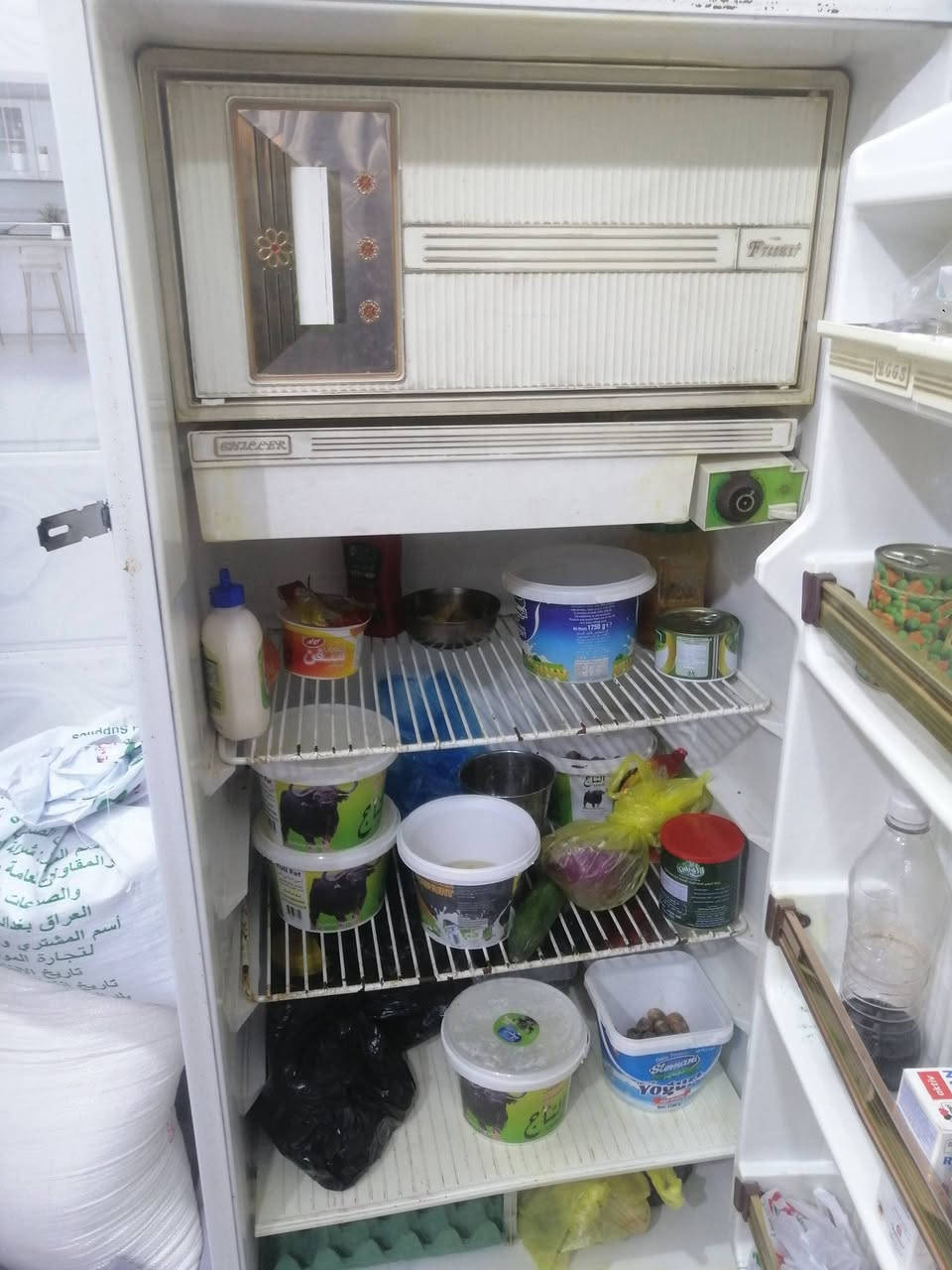 ثلاجه عشتار ستلام السواق المركزيه تجميد خير من الله حجم كبير السعر ٢٠٠ الف


**إذا كنت صاحب هذا الإعلان وتريد حذفه لأي سبب، رجاءا أرسل رسالة إلى الدعم الفني**