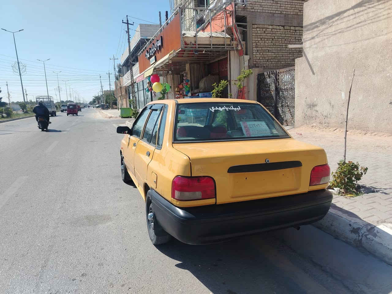 كوم حديد موديل ١٢ السعر ١٢
***********
مكينه وكير مكفول كشره حلو كهربايات كله شغاله
