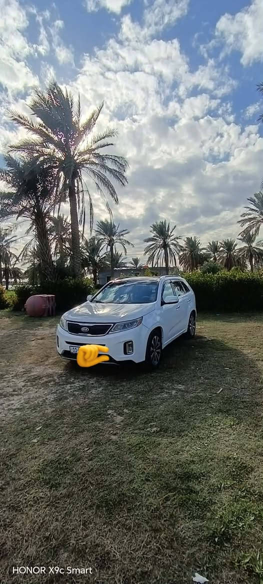 سلام عليكم 
سورنتور موديل 2014 امريكي
السياره بيه قطع صبغ ابيع حزام 
رقم بغداد باسمي شخصيا
فول 1/1
محرك 6V سته سلندر 
بنوراما
اشاير بل مري 
بصمه تشغيل 
7 راكب
بصمه ابواب
كشنات كهرباء 
باقي مواصفات الفول معروفه 
كير محرك ما مفتوح 
مكان السياره بابل ورديه خارج 
السياره معروضه 152 وبيه مجال قليل جدا 
***********
***********
