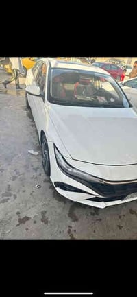 هونداي النترا  خليجي تجميع صيني  بيه البنيه مبدل فقط نضيفه كلش تخم تاي...