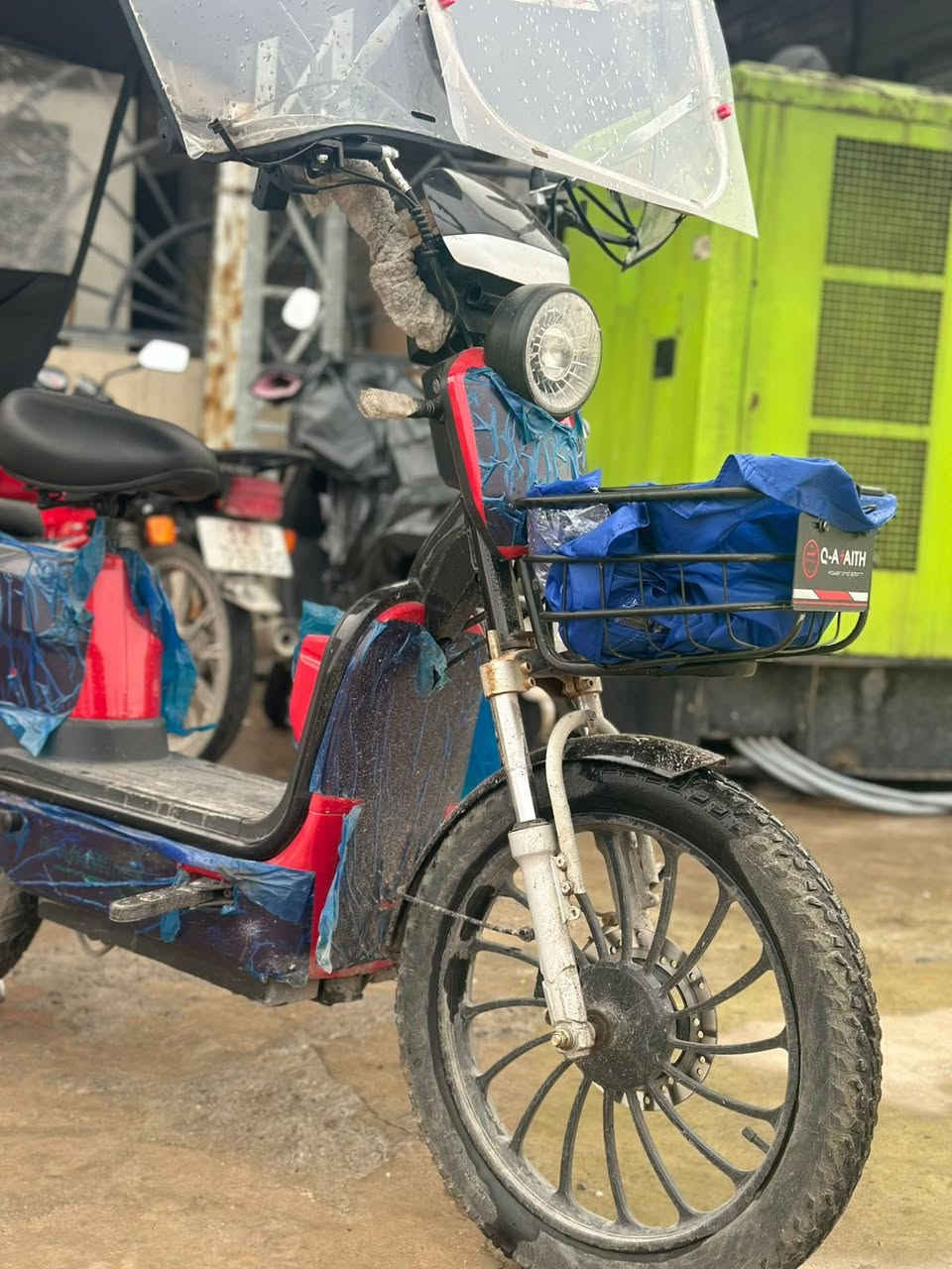 دراجه شحن للبيع اخت الزيرو
كدام العين  للبيع مكان نبي يونس
مستخدمه شهرين. شاحنه مالته ويا كامل مكمل 

***********
 
***********
