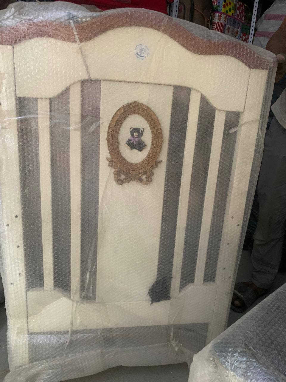 جرباية طفل ميز وطبلات زولية الاتصال ***********
