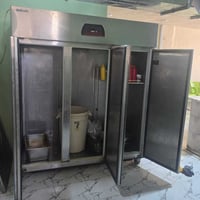 براد ستيل • نضيف اصلي • مطاعم كبيرة
