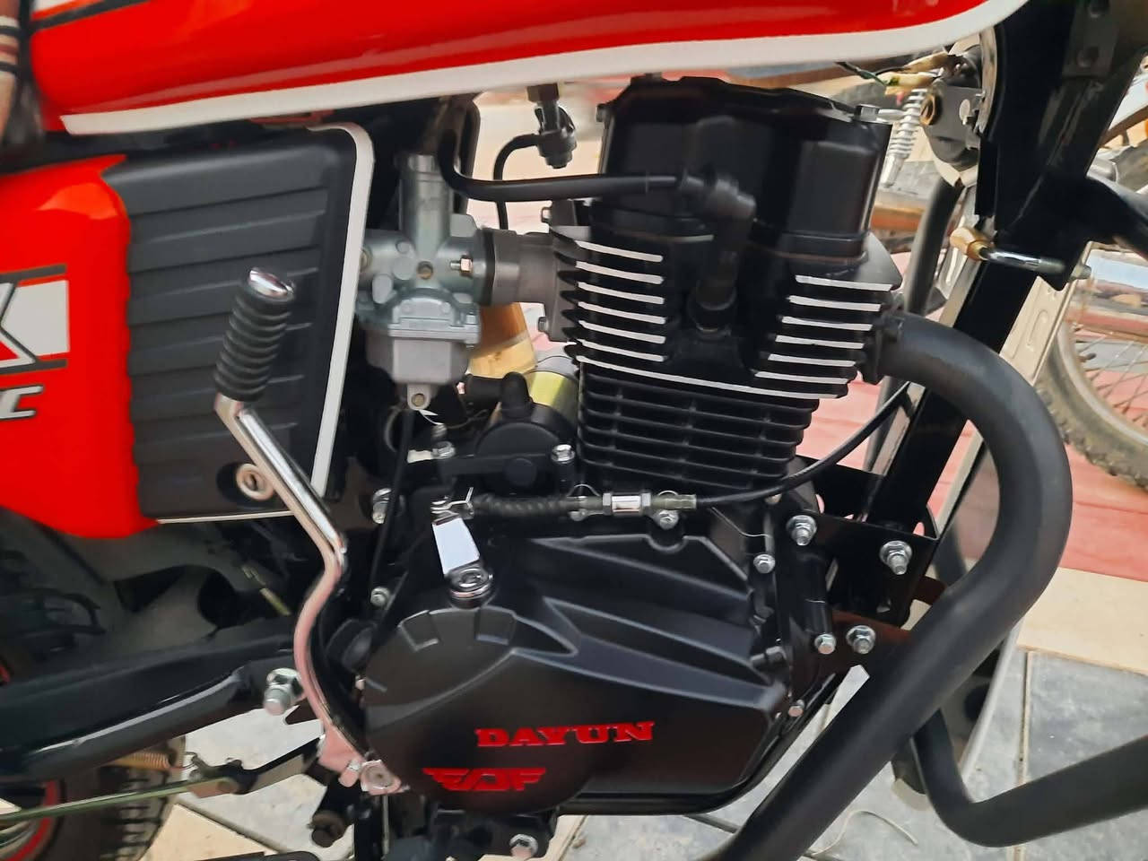 سلام عليكم ديوان موديل 2023 رقم سنويه ماشيه 10تالف كلش نضيفه رقم ***********
