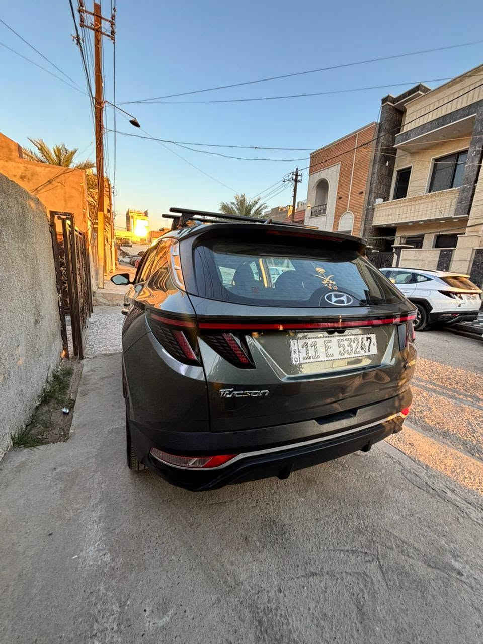 السلام عليكم توسان22 هايبرد فول 1/1السياره كلين السعر185$ وبيه مجال رقم الهاتف ***********
