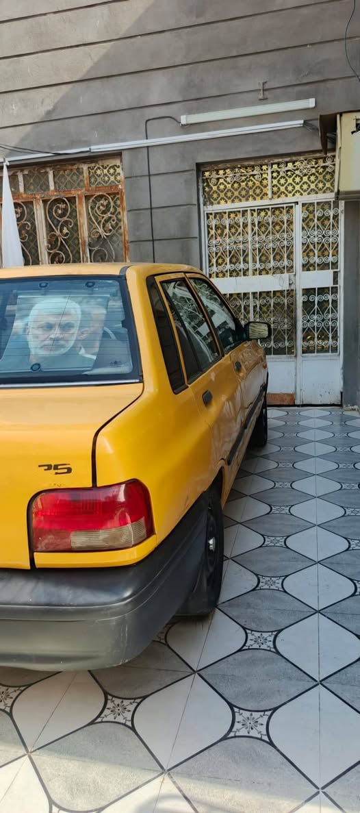 سلام عليكم ورحمة الله وبركاتة 
سايبا 2012 كير ومكينه خير من الله حداديه جديده شواصي نضيفات تخم تاير مع اسبير مانازل الكاع جديد مابيهه اي اخياس امصفره هئيه وغرامات سنويته ل 2026 بعده ماصاقطه 
السعر 25 وبيهه مجال قليل حك الجيه السياره نضيفه نضيفه مامتعوبه المو شراي لا يدخل رجاء رجاء رقم تليفون ‏‪***********‬‏ انتصل وتدلل
