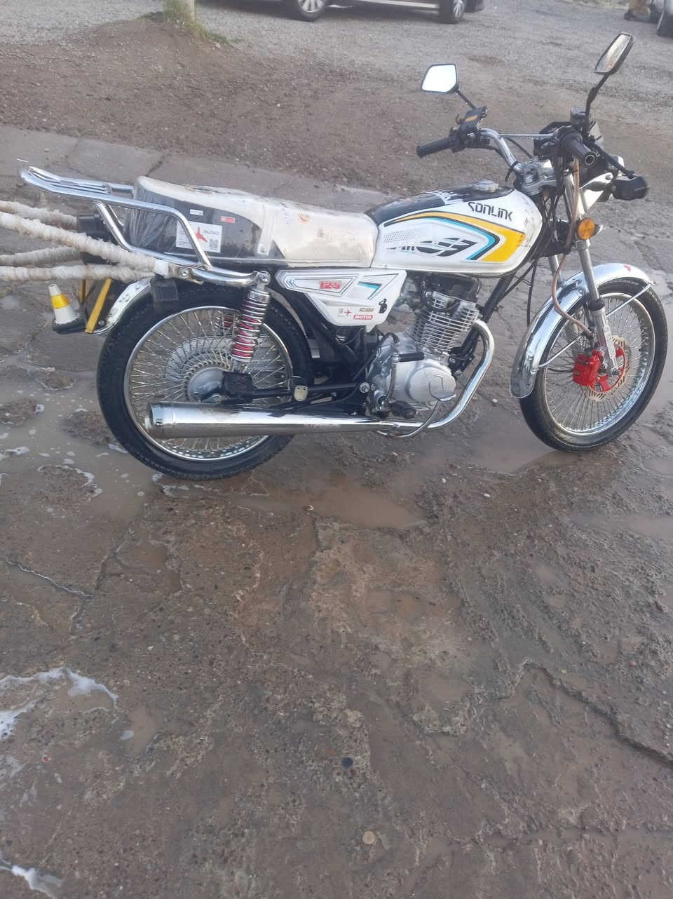 السلام عليكم موطور مراوس فقط
سونك موديل 25
5نمر بدون سلف
محرك مامفتوح
موطور مال جناي كلو شغال
ملاحضه مراوس فقط شعندك 4كير 5كير نزل


**إذا كنت صاحب هذا الإعلان وتريد حذفه لأي سبب، رجاءا أرسل رسالة إلى الدعم الفني**