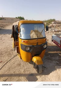 تكتك 18 مكينه وبدي 20 معمره دوس ومصبوغه السعر  2700 قفله بغداد قرب صيط...