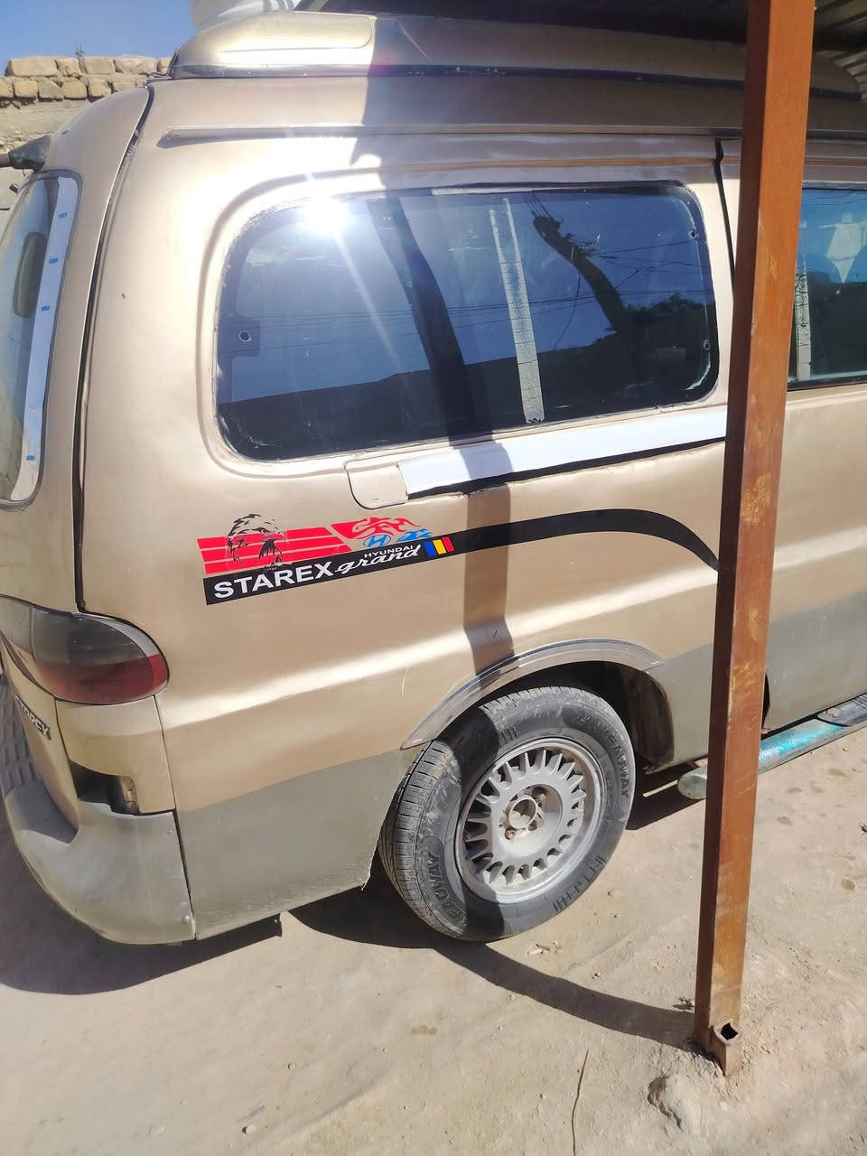 السلام عليكم ستركس 2002 محدث 2007رقم بغداد مصفره هيه وا غرمات محركه مكفول الا تنقيص والا تبخر كير مكفول السياره تنته نضيفه بس الكشنات تريد ترتيب ابيعه غياره مكفول شواصي بس واحد معامره اسوي وكله السنويه بعد 6 أشهر رقم *********** المكان بابل القاسم
