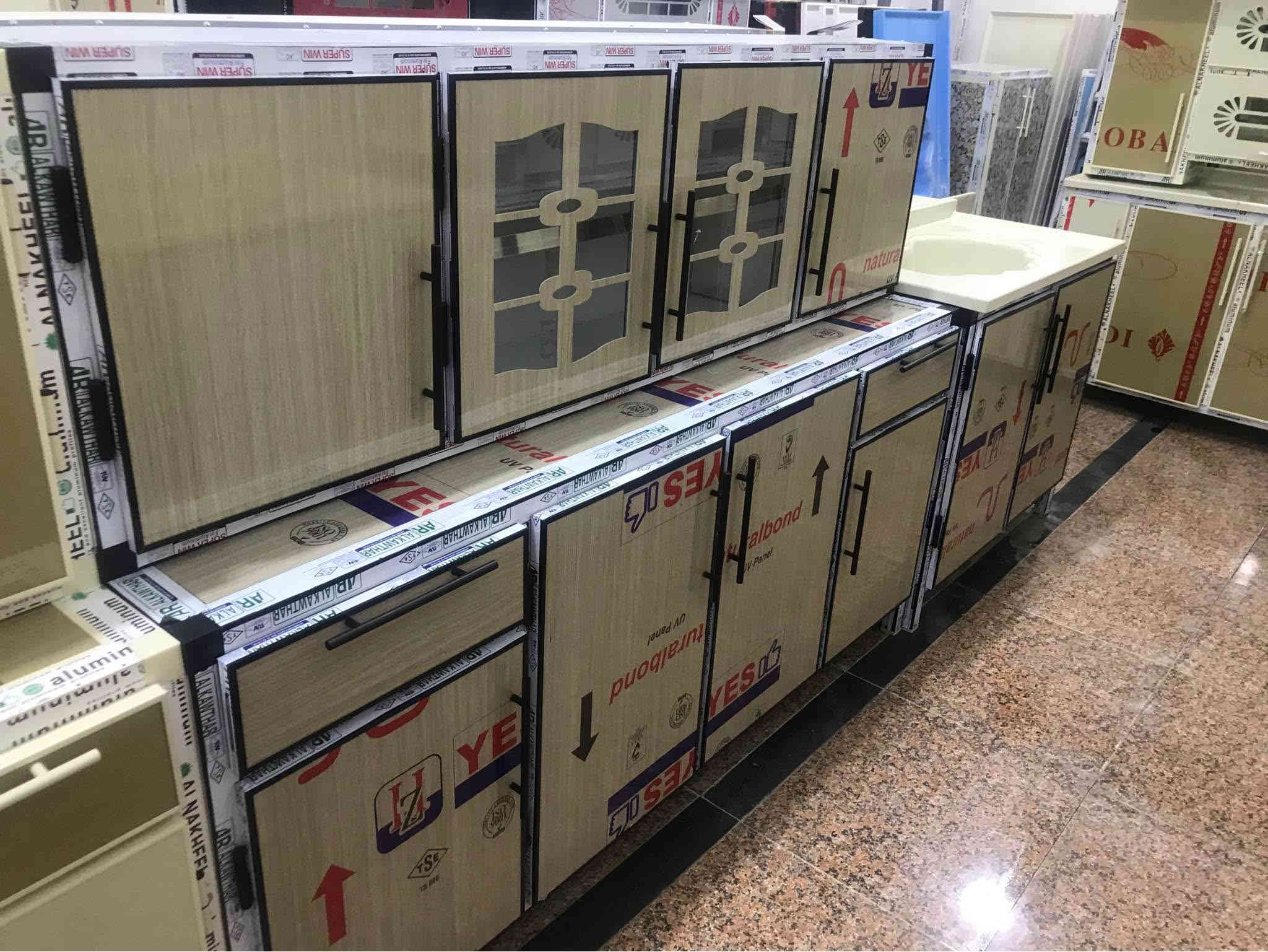 تخفيضات كاونتر  مع سنك مرمر شغل تزكام وثقيل بليت واحد ملم  430 العنوان ناصريه شارع الاخلاص *********** ناصرية
