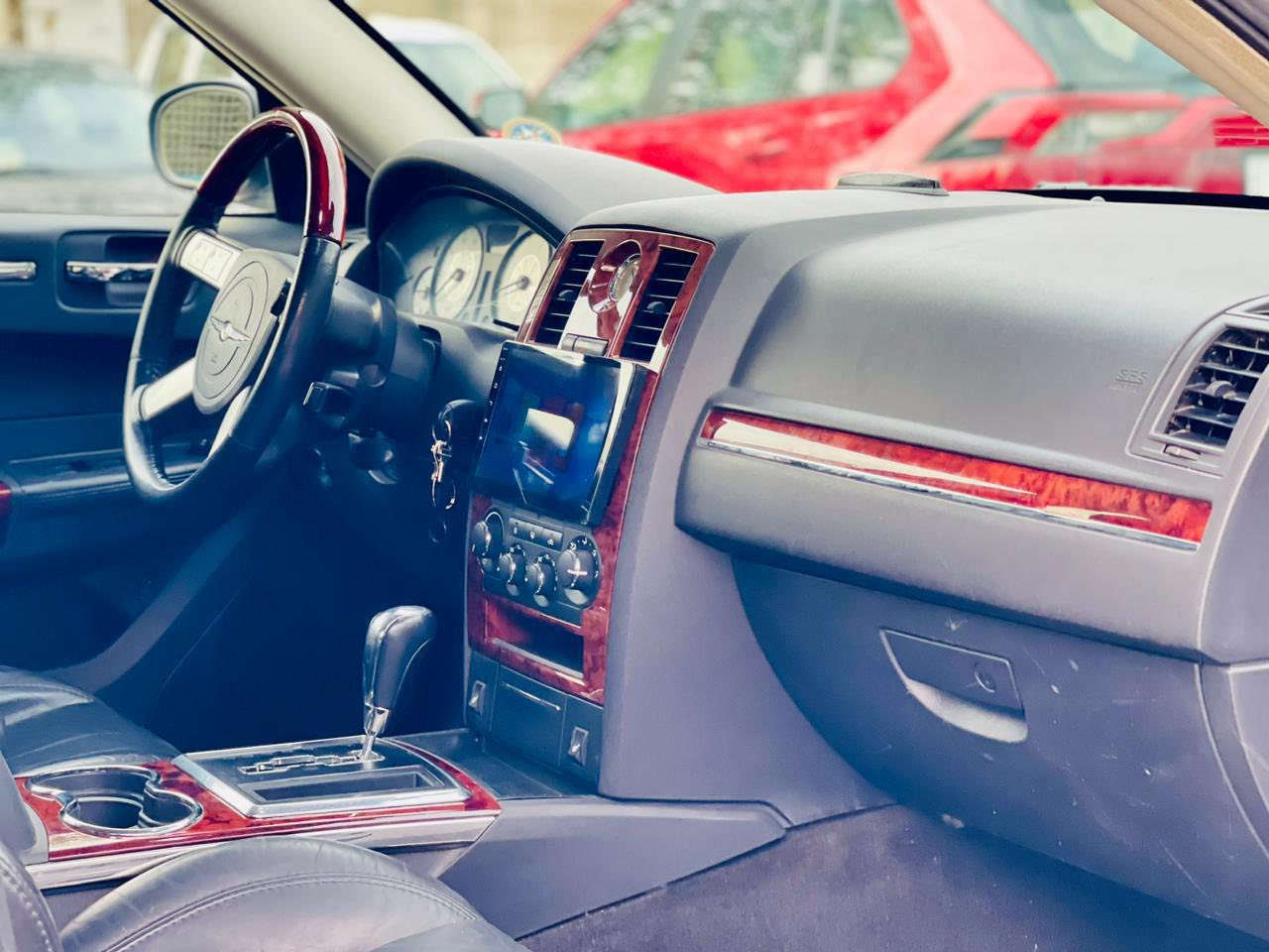 #أدمن_وافق _
السلام عليكم مكلف بالنشر
للبيع أوباما 2009
محرك 3500 أصل
كير مكينه حداديه تبريد كله جديد
تخم تاير جديد
سياره حلوه ونصبه 
بيه خشم الجاملغ الامامي اثنيهم قماره بيها رشه بسبب جراد وجامغ خلفي بي رش صبغ 
اتريد وكاله اتريد تحويل ثاني يوم 
موجود سونار اتحب تتأكد ابراحتك
السعر (125$)  وللتواصل مع صاحب السياره 
وهذا رقمه*********** 
والتوفيق للجميع
