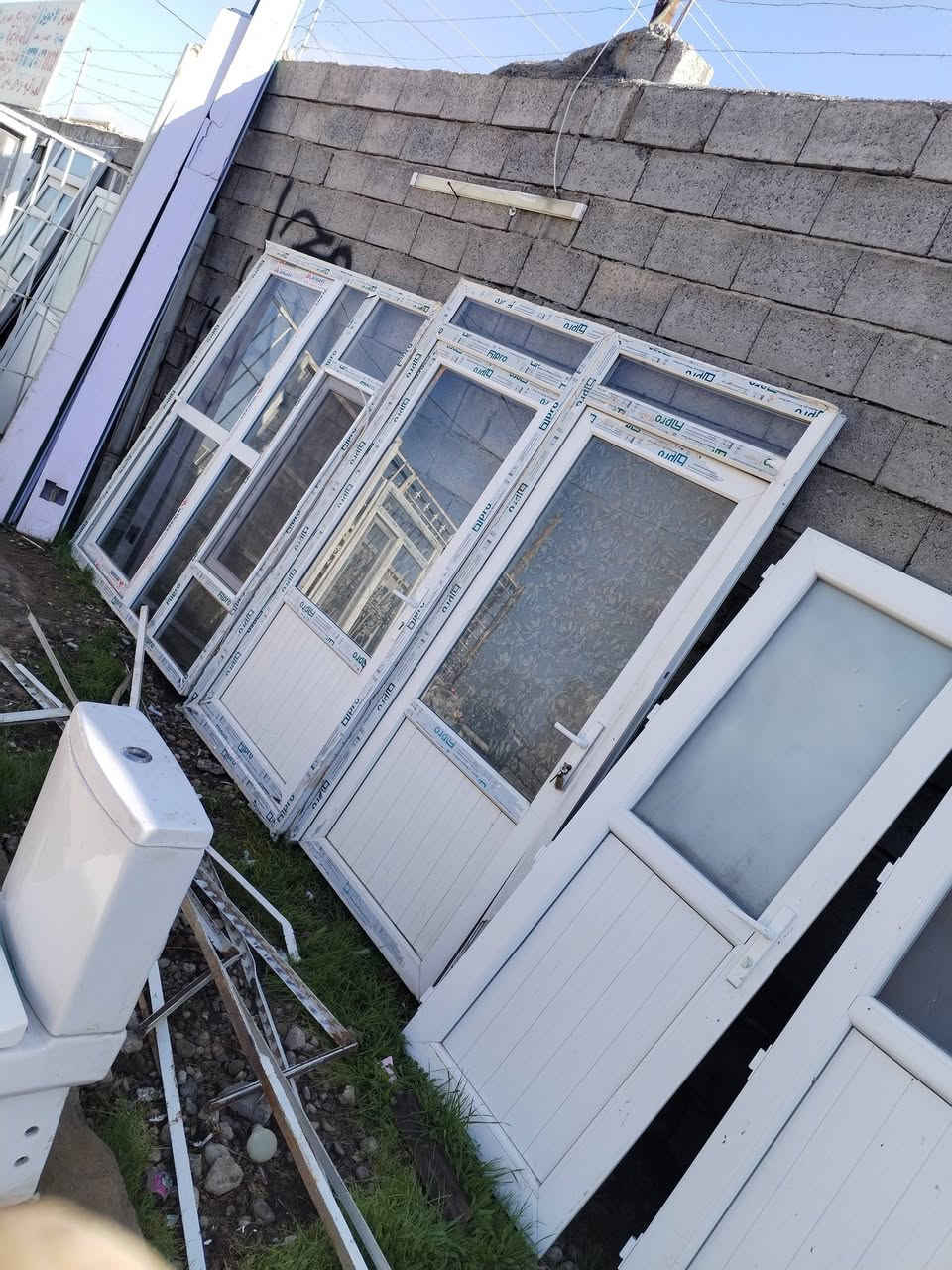 للبيع النظافه فول طخم كامل متوفر لده معرض لاخوين لاستفسار ***********
