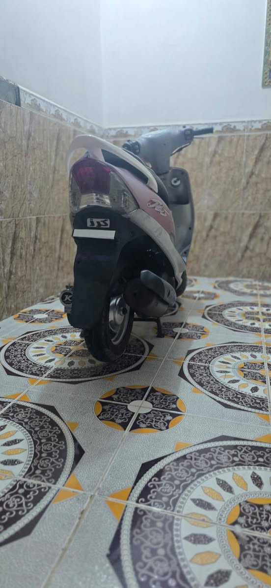 دراجه ماكس منغولي مديل2008 كفاله عامه اهذ رقم صاحب الدراجه ***********
