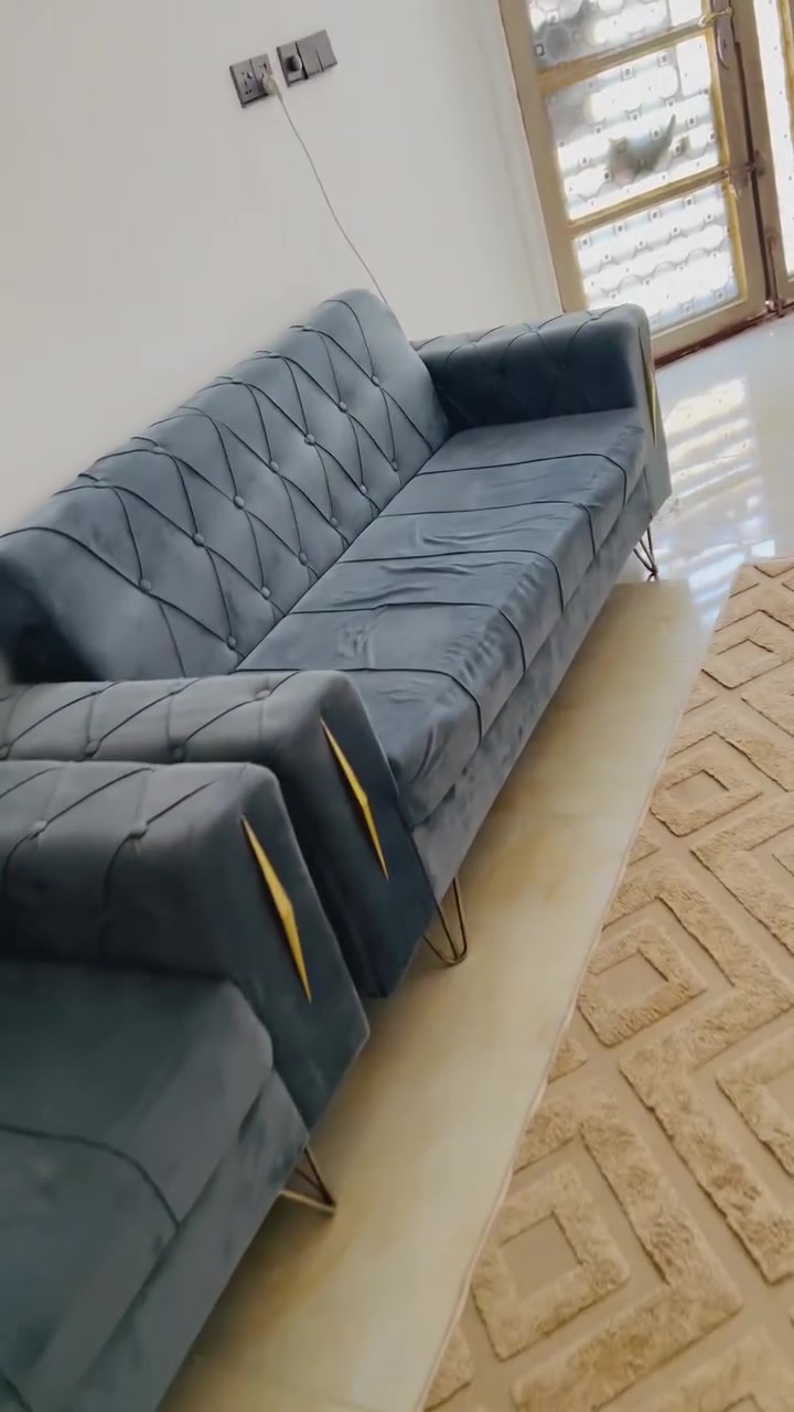 تخم نظيف للبيع استخدام قليل سعر 275 وبيه مجال للاستفسار ***********
