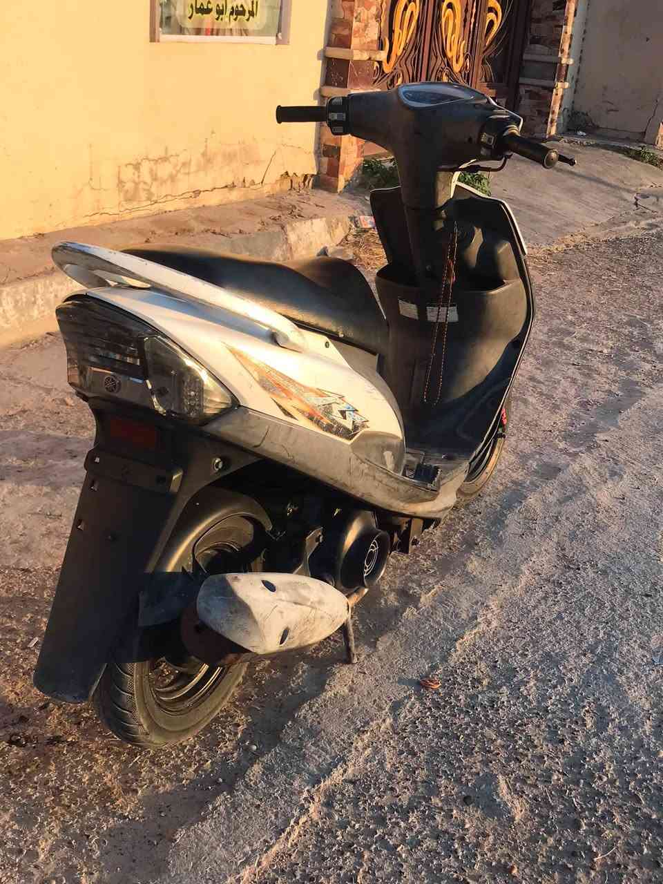 سلام عليكم دراجه لبيع بلاديه كفاله سعر 750 مكان شهداء لبياع رقم ***********
