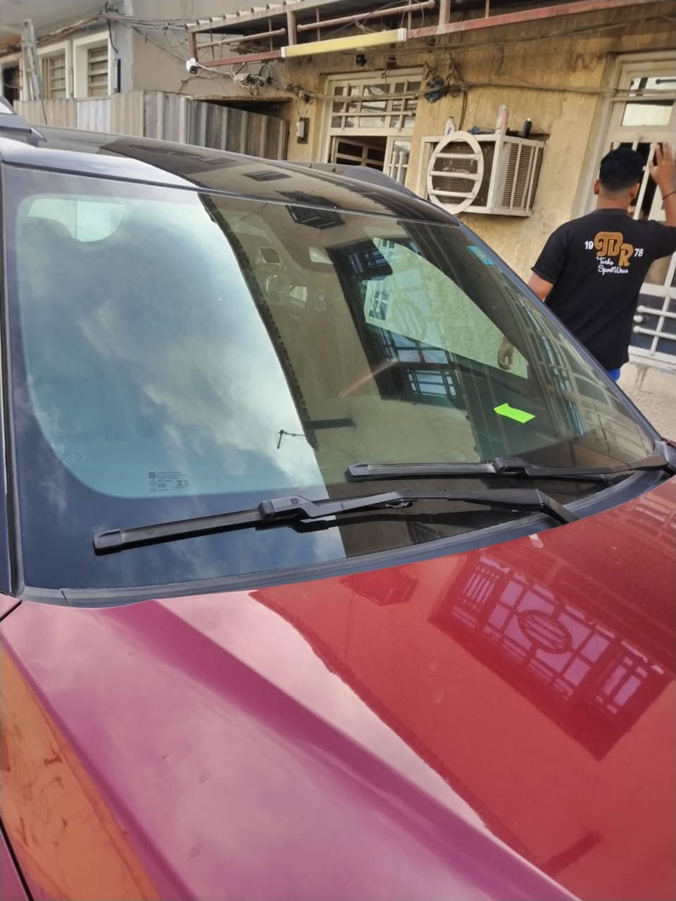 شوفرليت تريل بلايزر للبيع او المراوس
الفئةlt
موديل : 2023
المحرك 4 سلندر 1500تيربو
- بصمة تشغيل وابواب
- تشغيل عن بعد
- داخل جلد  أسوده 
- لايتات زنون اصلي_.بكلايت LED لد
-شاشه اندرويد كار بلي + كاميره خليفه 
- تحكمات ستيرن + تثبيت سرعه +قيادة ذاتيه 
- تدفئه مقاعد كرسي سائق كهرباء
-انضمة قياده SPORT + ECO
نظام اوتو ستوب - مانع انزلاق توقف ذاتي مانع اصطدام 
دبل كزوز خلفي - ويل كب اسود بلادي  
السياره جديده كلش نشاط قوة عزل فول 
ماشيه سياره فقط ٢٤ 
السعر125 ورقه   وبيها مجال 
ملاحضه لون احمر + اسود 
وارد خليجي. مابيه صبغ لو ضربه فقط قبق خنطه 
بيه على كد شبر. صبغ  فقط 
حلو سياره مابيه مصرف اي شي بسمنه وتحويل ثاني يوم 
موجوده سياره بغداد الحريه 
*********** 
على فئه هاي بلايزر  حلوه كلش
