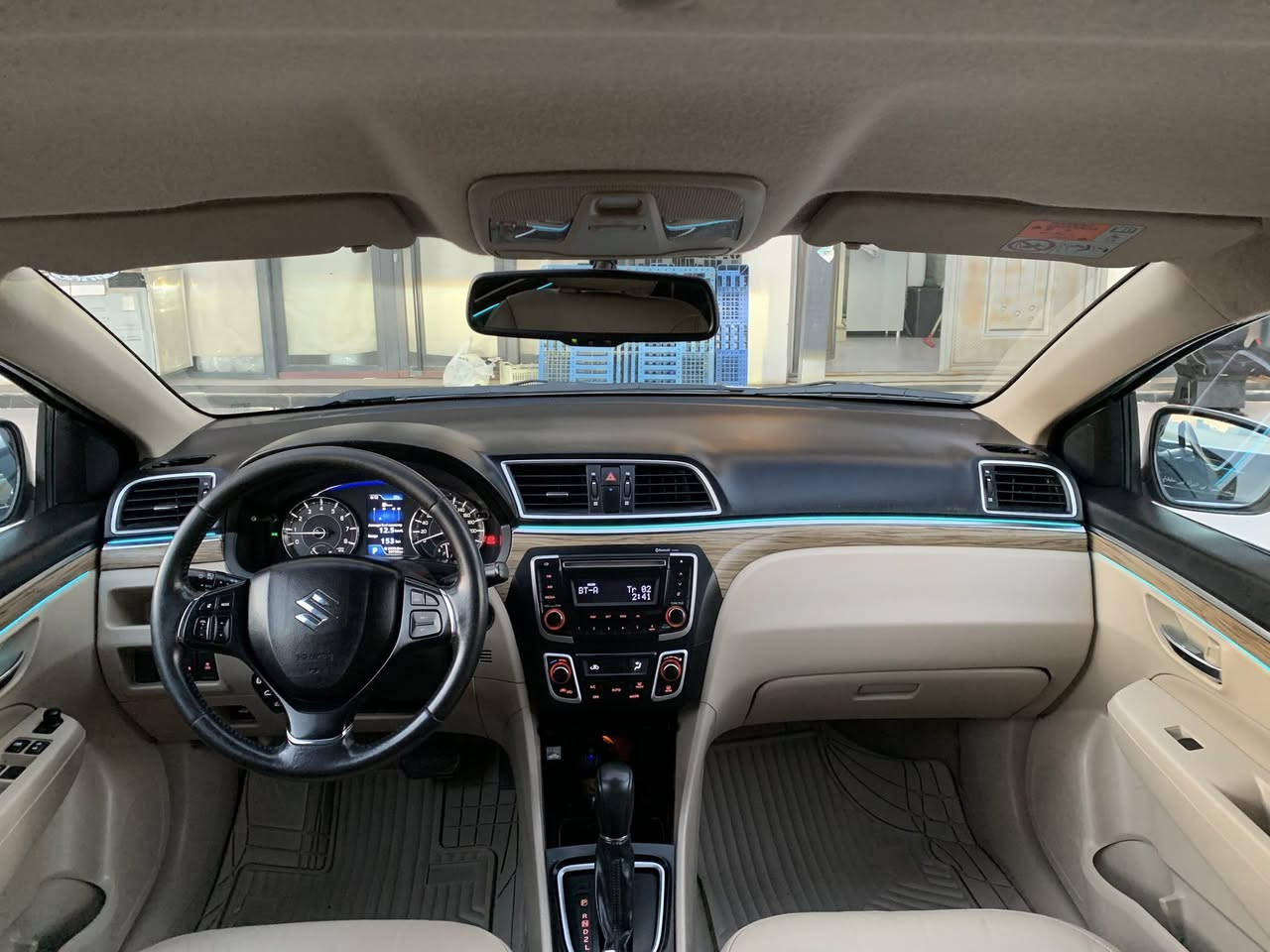 ‎ سوزوکی سیاز  یابانی ٢٠١٩
زۆر خاوینە  قەپاخ سندوق بستاک چا ملغ بستەک بۆنیت صبوخە بێ دەعم بێ ئێرباگ 
٦٣ مایل رۆشتوە
فوول مواصەفات 
بەسمە دەرکە بەسمە 
ئاوێنە شەفت 
٤ جام کارەبای لایت لید زینۆن بیلاد  
بلاجکتۆر 
کامیرە حەساس
دژە خلیسک 
تەبرید مەرکەزی 
لایت auto 
ناو جلد و فۆرمیکە 
بلوتوث
تەحدید سورعە 
بەگلایت لید 
گێرو مەکینە بە شەرت. 
سەنەوی نوێیە تا ٢٠٢٧  بە ناوی خۆمە 
پێشو پشت توندو تۆل هەموی نوێیە بێ تەقەو رەقە   
سعر١١٠ مجالەکی کەم
٢ وەرەقە غرامەی لەسەرە دوای معامەلە دەگەرێنمەوە

0750 7245924
