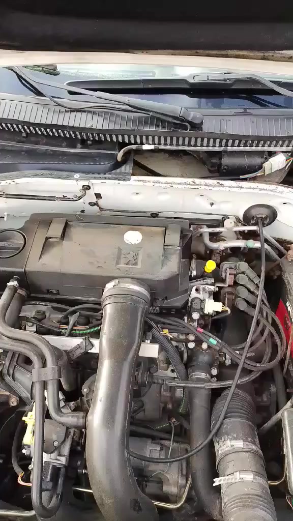 سلام عليكم سمند ٢٠١١ سياره مكفوله كفاله عامه كير ومكينه 
وحداديه وتبريد وتخم تاير كله جديد سياره مال جناي
دوشمه جديده سياره علا وضع الشركه تحويل مباشر
مكان السياره واسط مركز المدينه السعر تصل ودلل *********** وتساب
