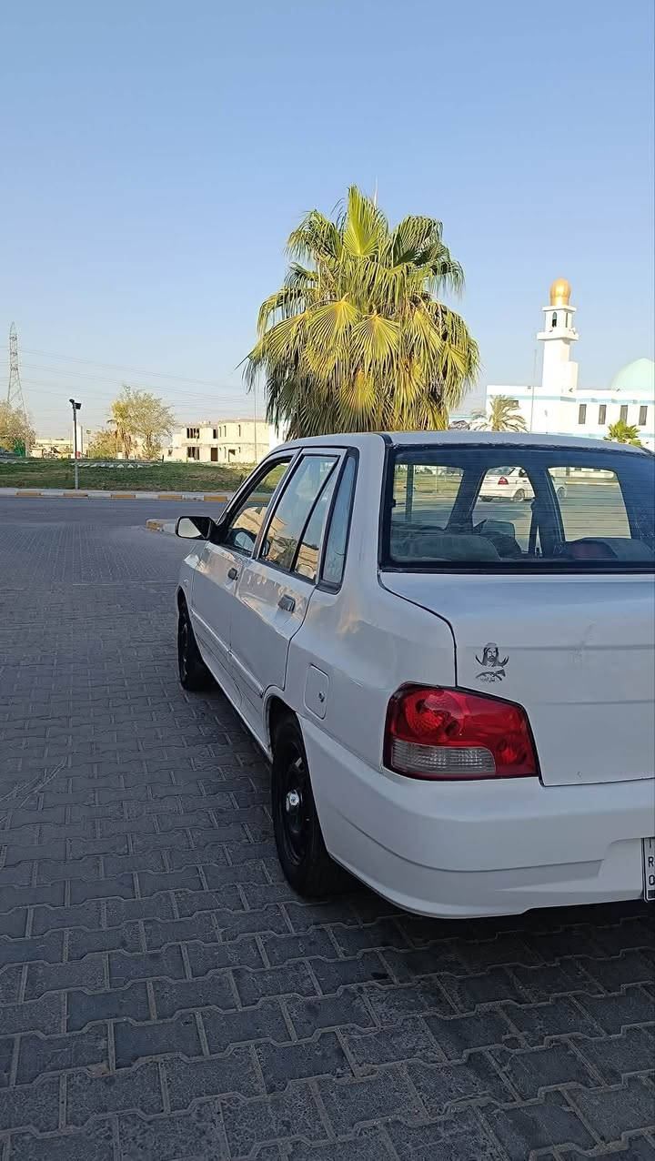 السلام عليكم سايبة دمعة موديل 2010 مكينة و كير و حدادية و شواصي مكفولات  سنوية تنتهي بل 2028 رقم انكليزي نجف راعيهة موجود بل نجف سيارة خير من لله تاخذهة كبل للشارع ما عايزة برغي التبريد يرادة ترتيب السعر 28 وبيهة مجال للشراي العنوان النجف خلف الملعب شارع 30 مالت السوك رقم الهاتف *********** ما بي واتساب
