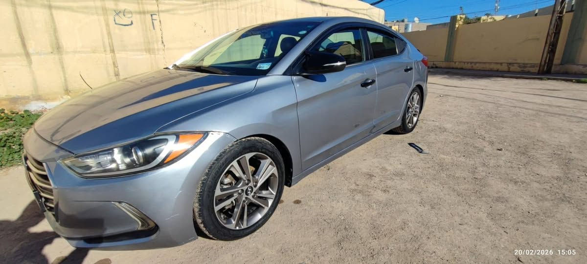 السلام النترا للبيع لمتد ما عدا سلايت ماشيا 94 ميل محرك 2000 دوش محرك كير شرط سعر  مناسب جدا سعر على اتصل رقمي ***********
