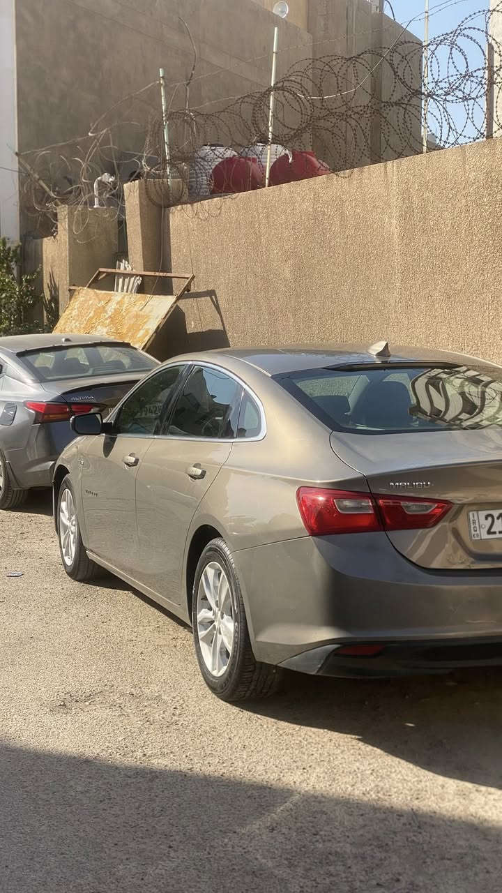 ماليبو 2017 رقم سليمانية ماشية 114 الف ب اسمي مكانها بغداد بسعر مناسب ***********
