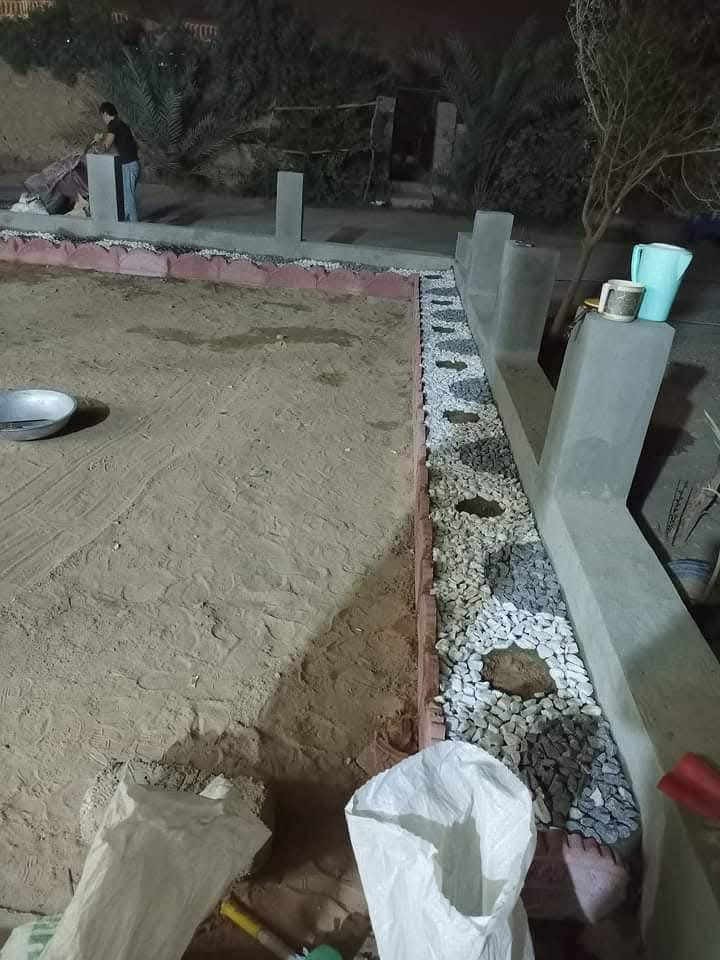 السلام عليكم حدقجي وتصميم حدايق وديكورات زراعت ثيل تقليم اشجار زراعت اشجار تبديل تربه  الستفسار ***********
