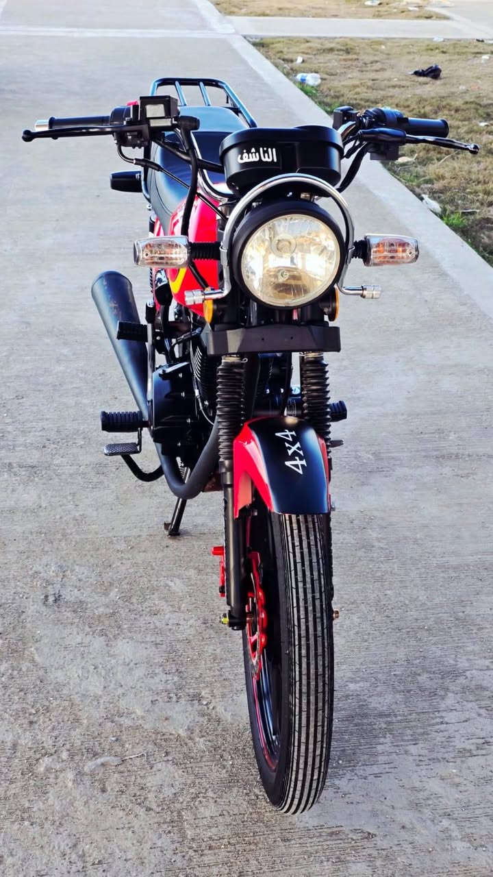 السلام عليكم دراجه سونك ماكس دراجه جديده مكفوله من كلشي وين ما أتريد تفحص افحص مكينه حجم 200 سيسي موديل 2025 🧿 🔥
لون احمر ❤️
مكاني الديوانية
*********** السعر ب٨٥٠
كلها شغاله كهربائيات شغالة
سلف
مكينه نظيف ما ملعوب بيها من كلشي
